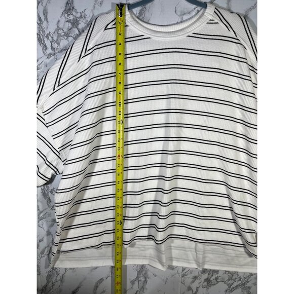 Maurices Striped Long Sleeve textured Crewneck Sweatshirt Size 2X - Picture 3 of 7
